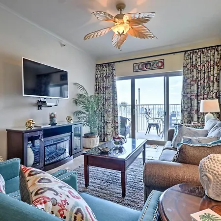 Lavish Beachfront Biloxi Condo With Pvt Patio And Pool!